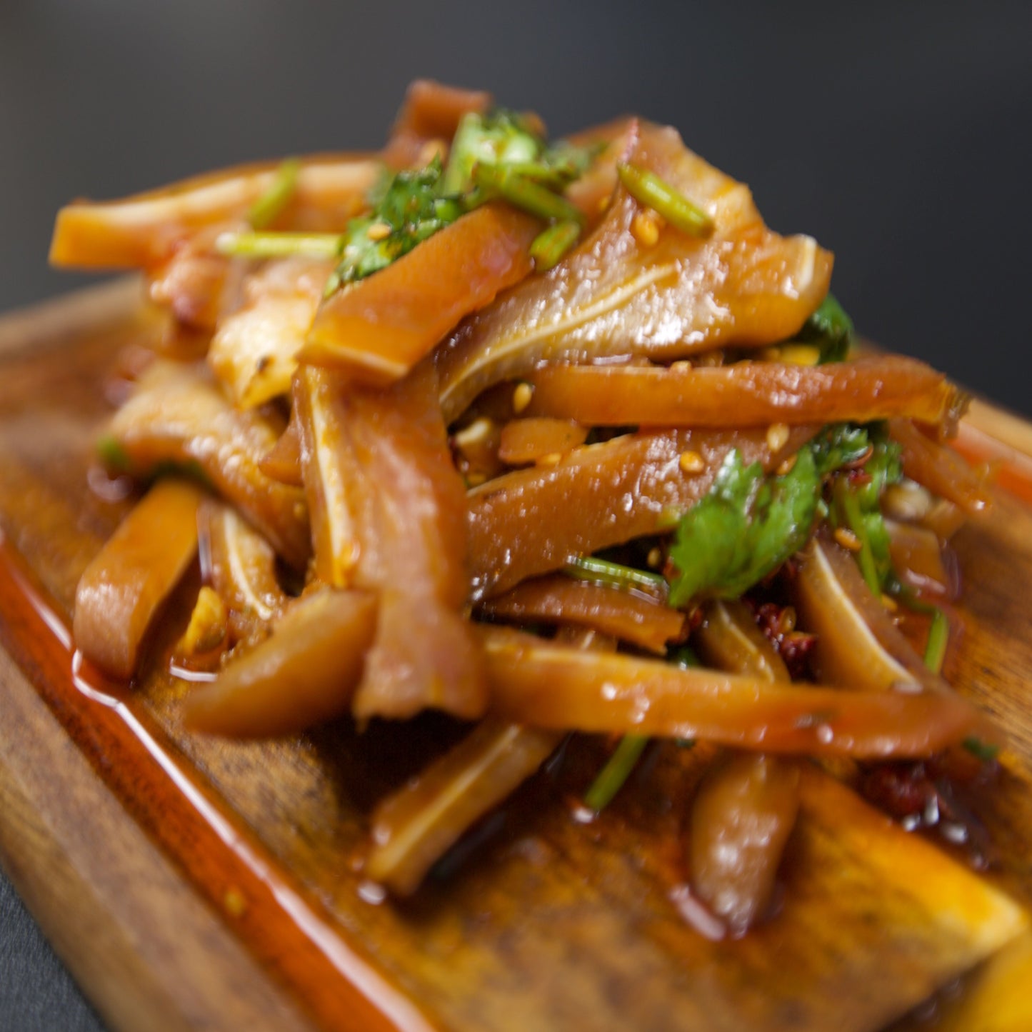 Braised Pork Ear (with Chili Oil Dressing) [0.5 lb]