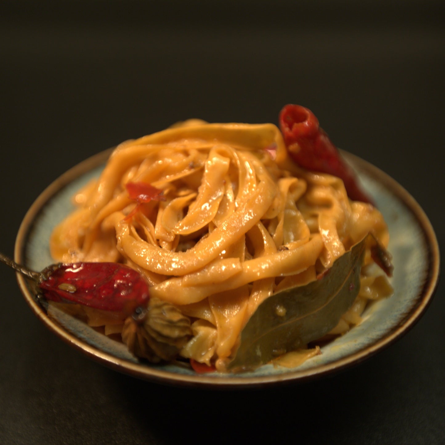 香辣鸭肠 [100克]